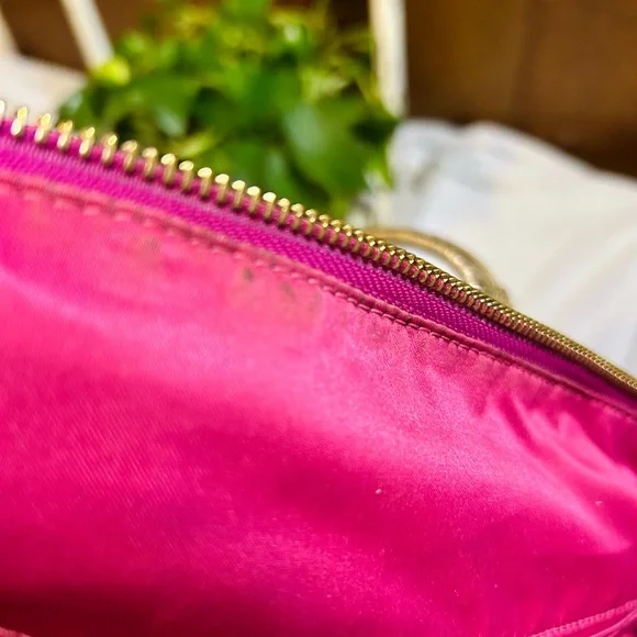 Coach 2010 Poppy Graffiti Tote Bag with Gold Accents - Picture 8 of 13